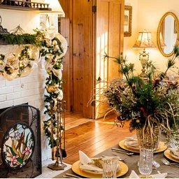 Holiday House Tour