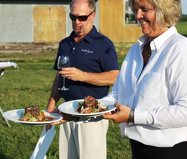 Seminar 5: Vineyard Walk & Appetizers w/ Robbie Jester