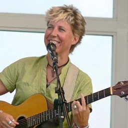 Lojo Live at Charlie’s Restaurant and Irish Pub