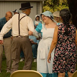 Introduction to Contra Dancing