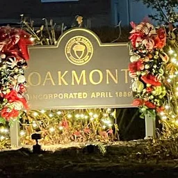 Oakmont Hometown Christmas