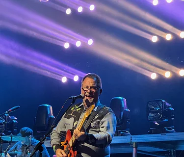 Live Music - Every Friday/Saturday - Lakeside - Austin TX - Robert Mokry