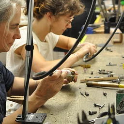 Intermediate Metalsmithing – Monday 6-Week Artist Series