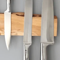 Magnetic Knife Holder – Workshop
