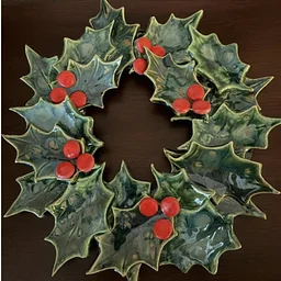Saturday Clay Day: Wreath Ornament (First Group)