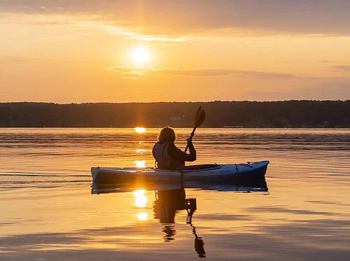 Sunrise Paddle – Kayak/SUP