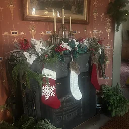 Victorian Christmas Tours at the Cottage