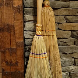 Appalachian Broom Class with Kelly Barnett