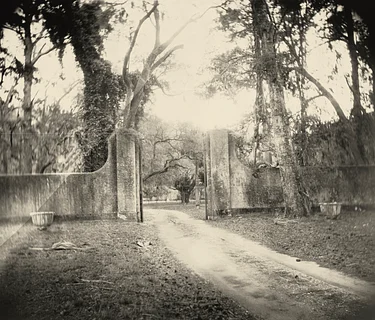 Director’s Circle Curated Lecture Series-
The Daguerre Effect: Analog Photography in a Digital Age