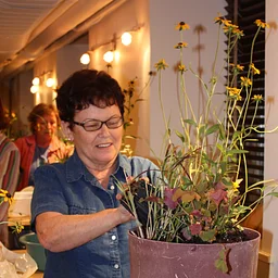 Designing and Planting Native Containers: Fall Section