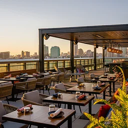 Kaiyo Restaurant & Rooftop Bar