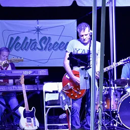 Live Music with VelvaSheen