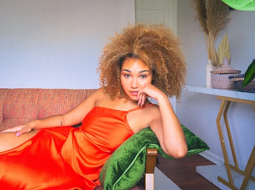 AUTUMN JONES 9:30PM - 1:00AM