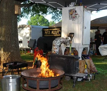 Barbeque Cook-Off / Anything But Butts