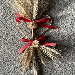 Wheat Weaving