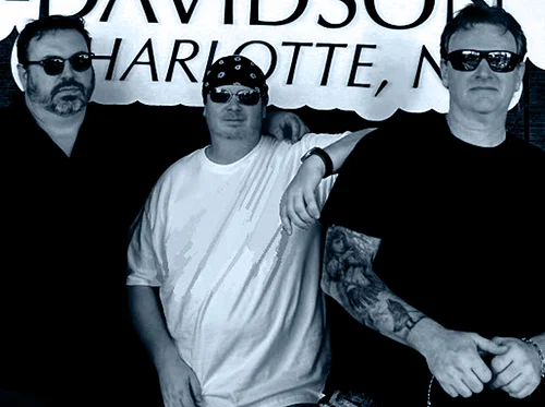 Live Music ft. Evenflow