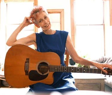 Joy Askew w/Luca Benedetti, Andy Hess, & Tony Mason