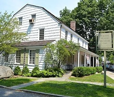 Square House Closed