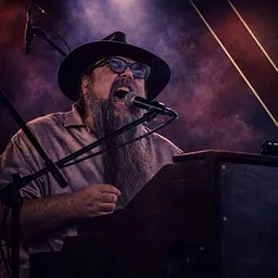 Round Top Happy Hour Concert