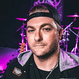 Live Music: Chris Chapman
