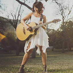In Concert on Downtown’s Transit Mall – JoAnna Lee at Pioneer Place