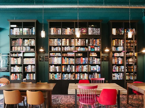 Play 500+ Board Games