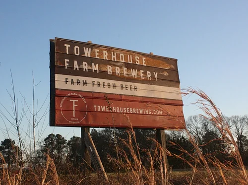 LIVE MUSIC BY HUNTER FLANAGAN