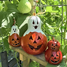 Gourd Jack-O'-Lantern Lamps