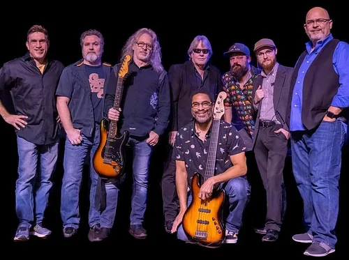 Chicago Rewired – The Premier Chicago Tribute Band