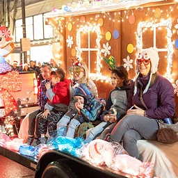 Holiday Parade & Tree Lighting