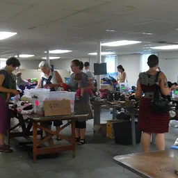 LOWER LEVEL: Kids Trade & Play (9 AM setup, open 9:30 to 11:30 AM)
