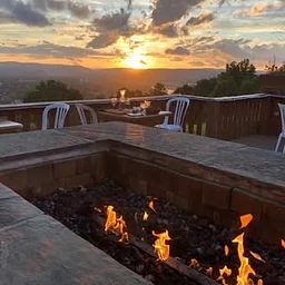 Hill Top Inn