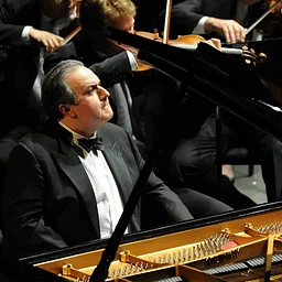 Swan Lake & Liszt with Bronfman