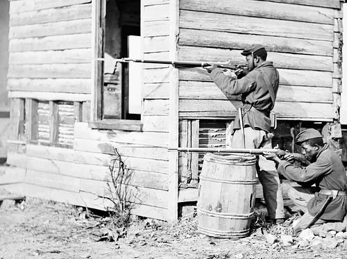 Weapons of the Civil War: Featuring Artifacts from the Watkins Collection