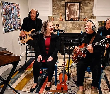 Live Music Sundays at Broderick - StopTime