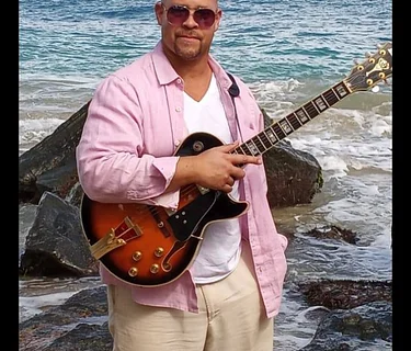 Trono Hudgins and The Uncommon Expierence