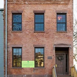 Tour Experiences at The Myers Residence – a new interpretation of an old story