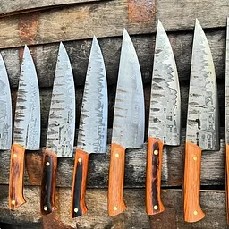 Knife Sharpening with Ash Blaeds