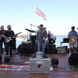 Checkmate Band
