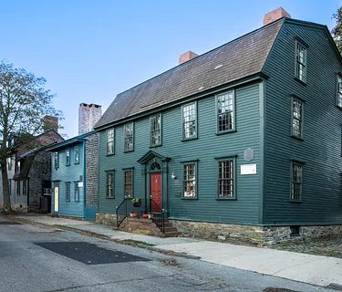 Neighborhood Walk: Keeping History Above Water