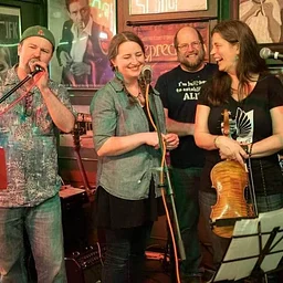 Purgatory Creek Live at Charlie’s Restaurant and Irish Pub