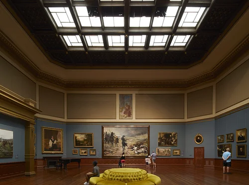 Friends of the Owens-Thomas House 
Annual Garden Party