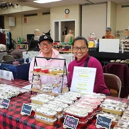 Treasures & Trinkets Holiday Bazaar
