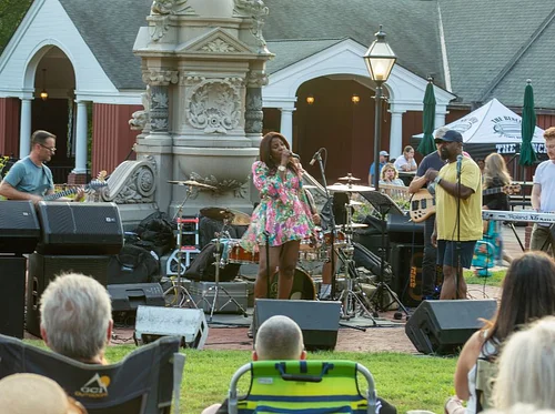 FREE Concert featuring 1 Step Ahead