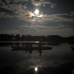 Full Moon Kayak
