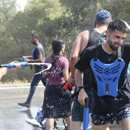 WATER TAG EXTREME: GROUP PLAY (13+):