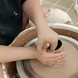 Beginner Pottery Wheel - 10.10.26