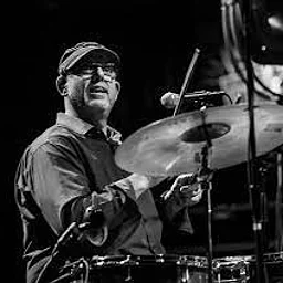 TUES 8-11pm Jam Session. House Band Set - Amblur Trio w/Brad Shepik. Ben Monder. Diego Voglino