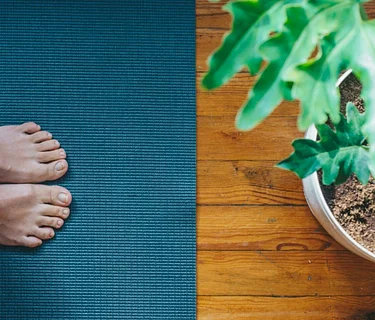 Mindful Yoga (3/30–5/4)