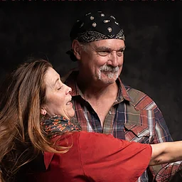 Tony & Yve Brook: Blues from Alabama with British Isles Folk